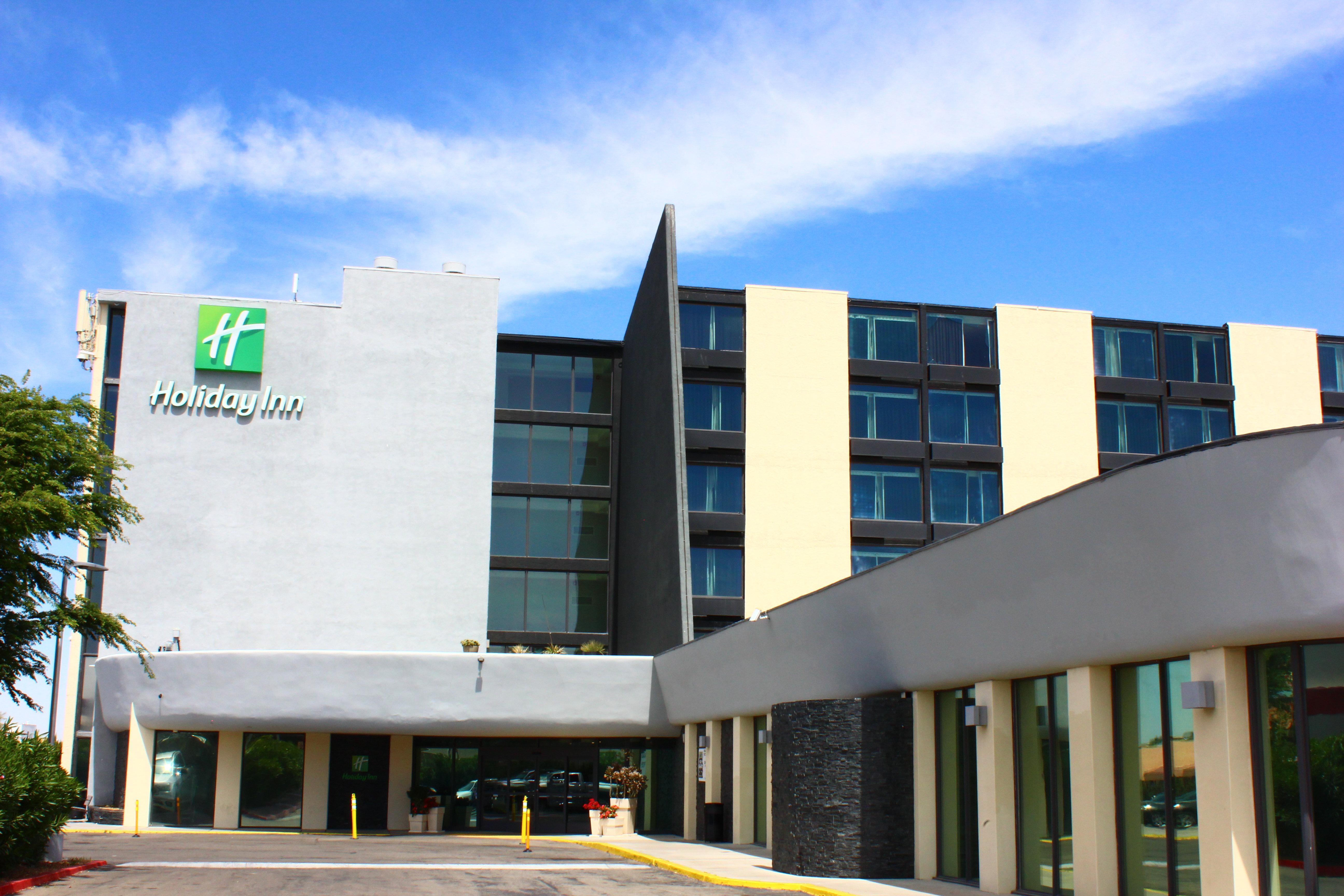 Holiday Inn Victorville By Ihg Екстериор снимка