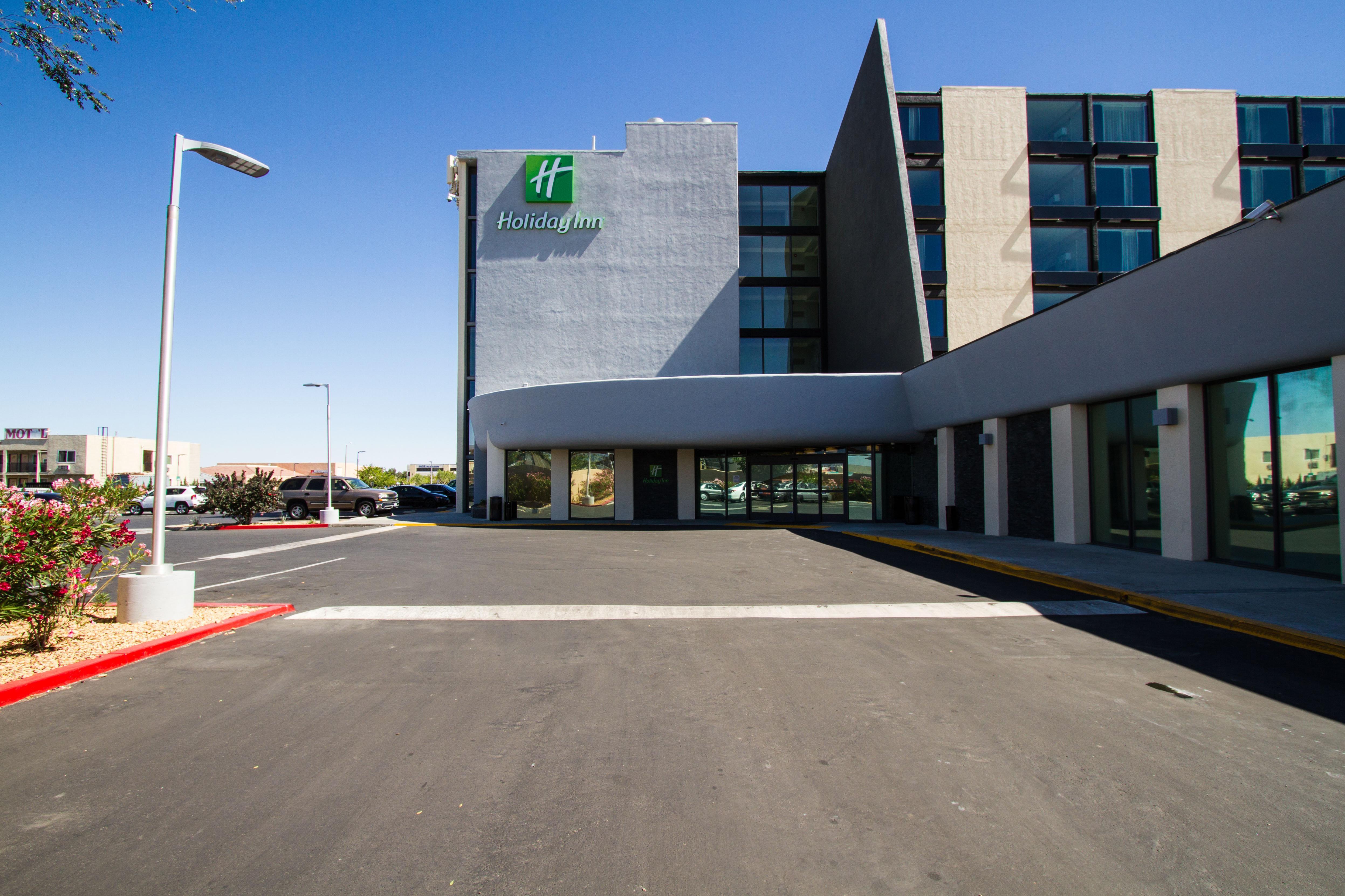 Holiday Inn Victorville By Ihg Екстериор снимка