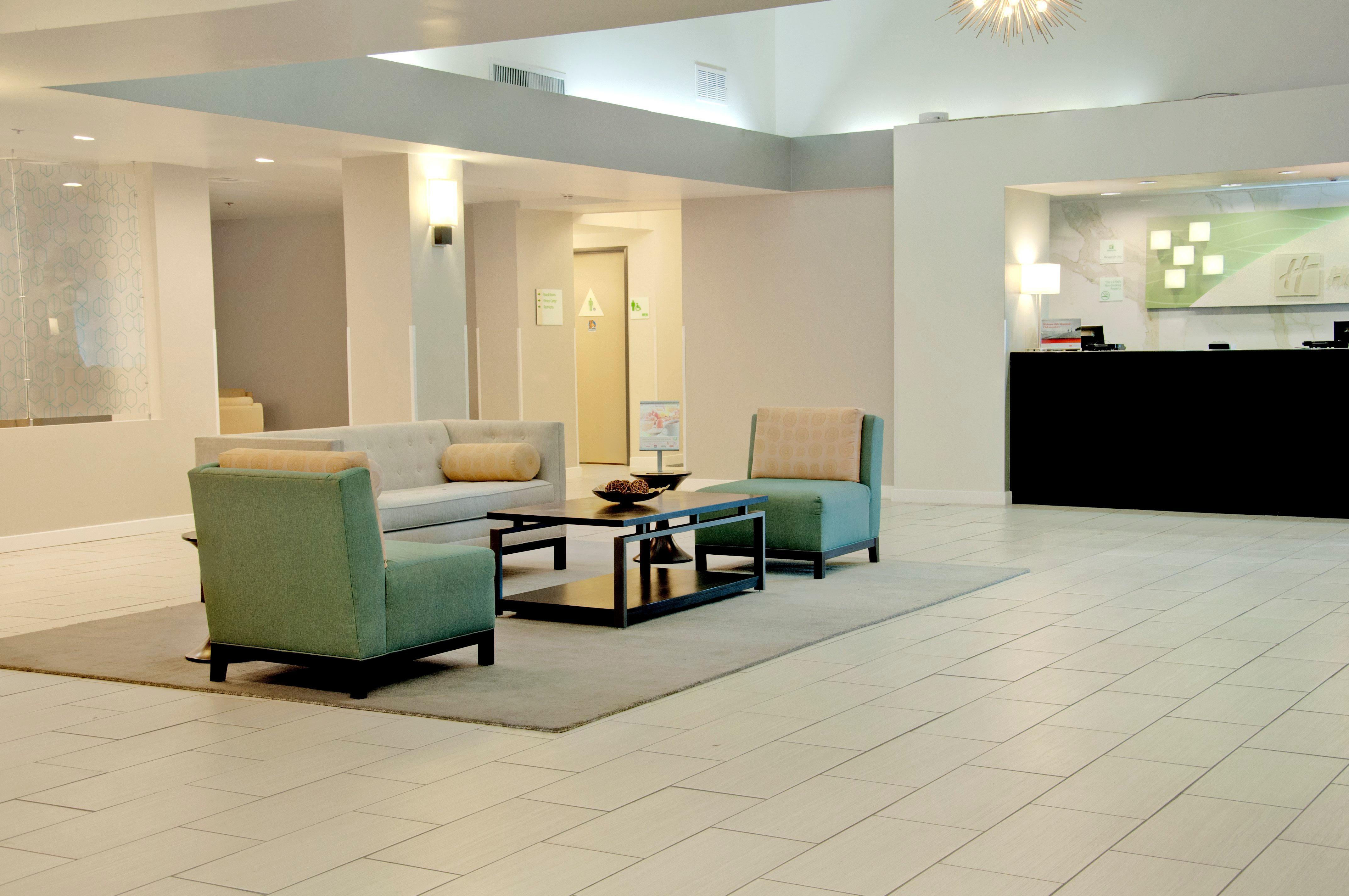 Holiday Inn Victorville By Ihg Екстериор снимка
