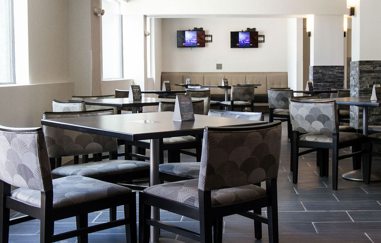 Holiday Inn Victorville By Ihg Екстериор снимка